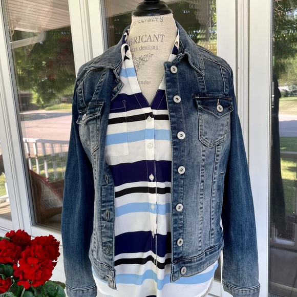 New Express Sleeveless Blouse - Picture 5 of 6